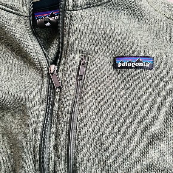 Patagonia Other - Patagonia Green Zip Up Sweater with Logo